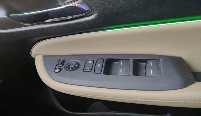 2025 Honda City 1.5L I-VTEC ZX, Petrol, Manual, 22,620 km, interior