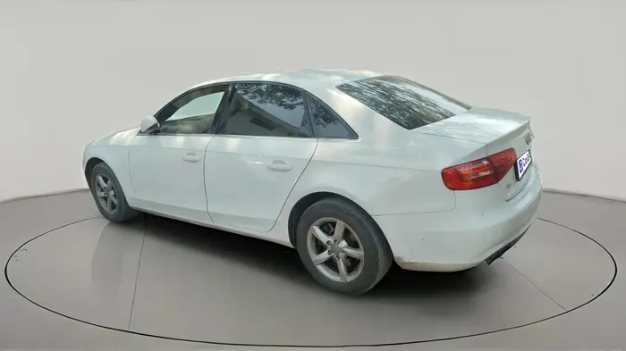 2013 Audi A4 2.0 TDI PREMIUM PLUS, Diesel, Automatic, 75,814 km, exterior