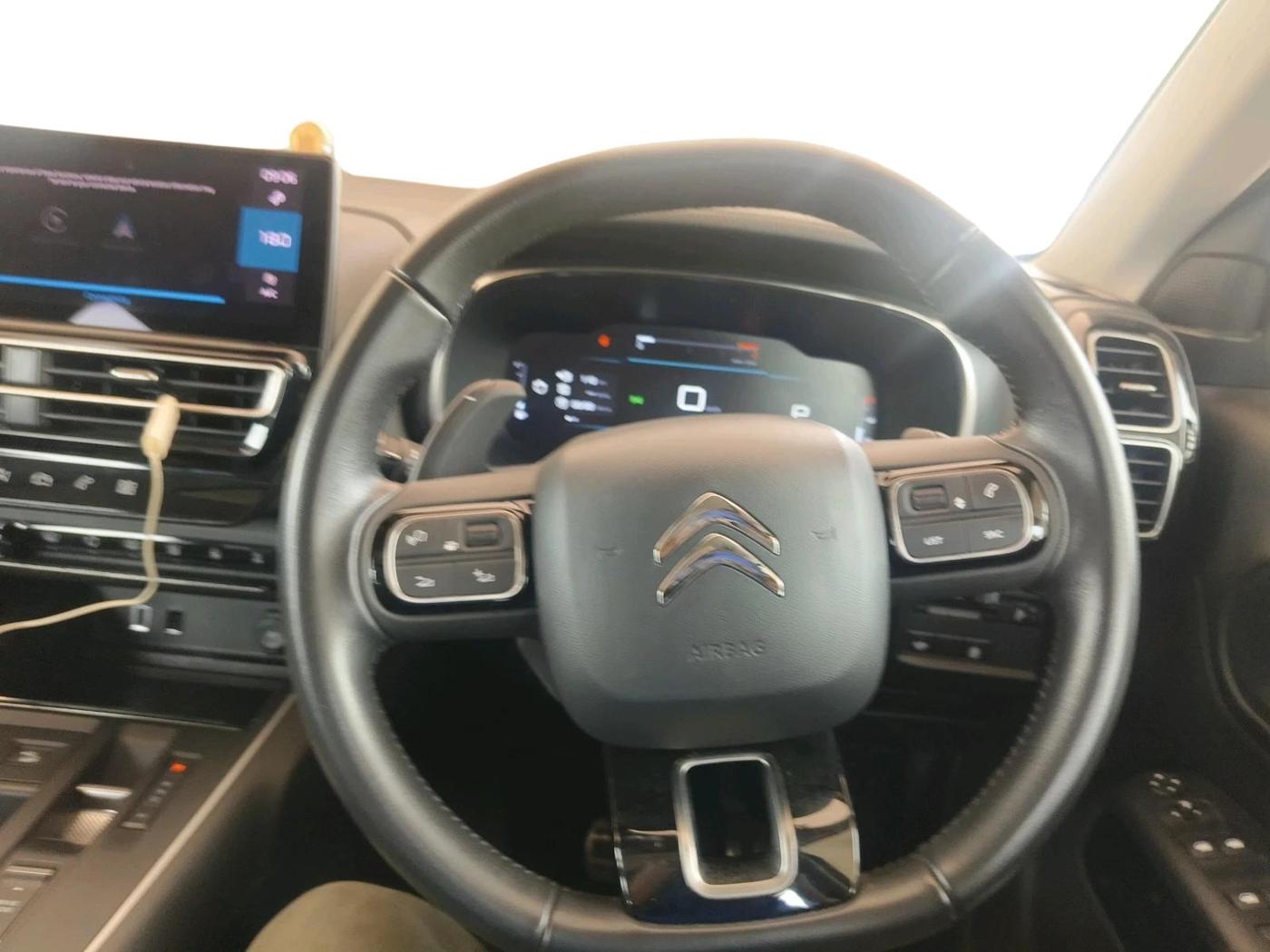 2022 CITROEN C5 AIRCROSS SHINE DUAL TONE, Diesel, Automatic, 27,444 km, interior