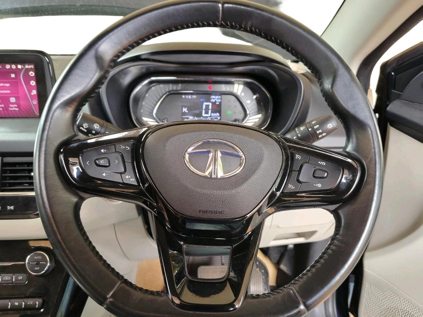 2023 Tata NEXON XZA PLUS LUXURY SUNROOF PETROL, Petrol, Automatic, 24,993 km, interior