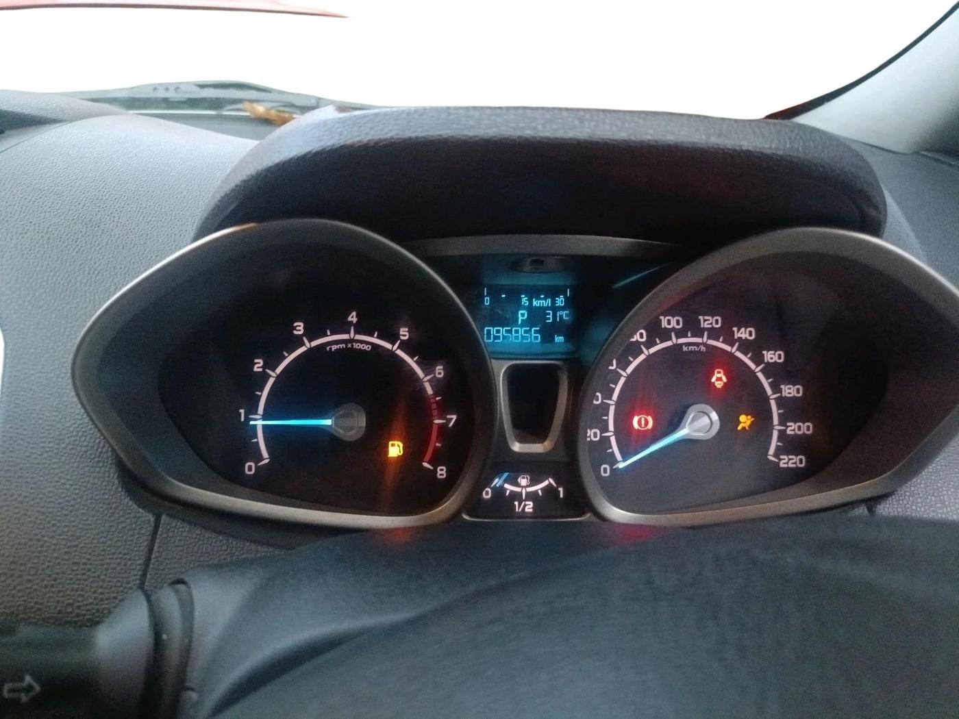 2015 Ford Ecosport TITANIUM 1.5L PETROL AT, Petrol, Automatic, 95,856 km, interior