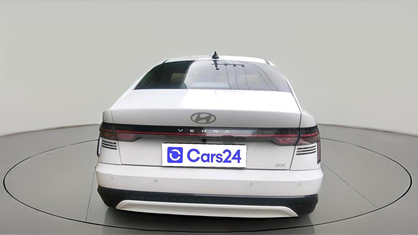 2024 Hyundai Verna SX 1.5 l MPI, Petrol, Manual, 19,906 km, exterior