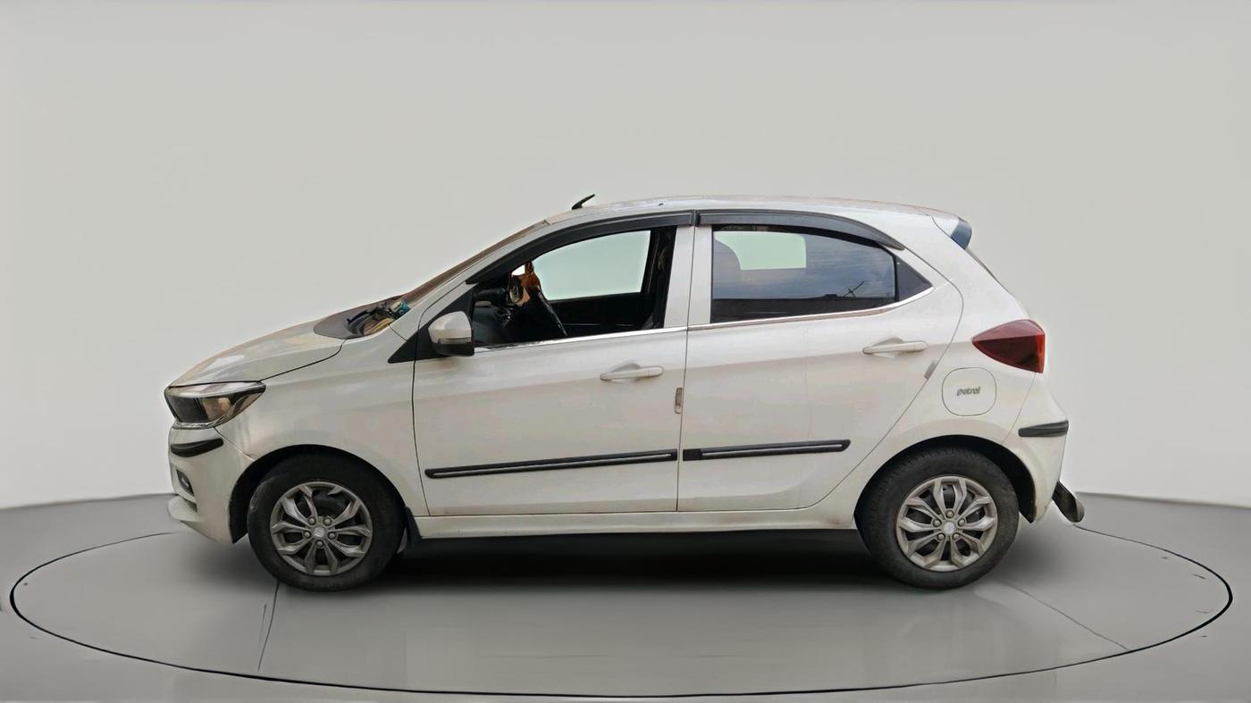 2021 Tata Tiago XT PETROL, Petrol, Manual, 50,374 km, exterior