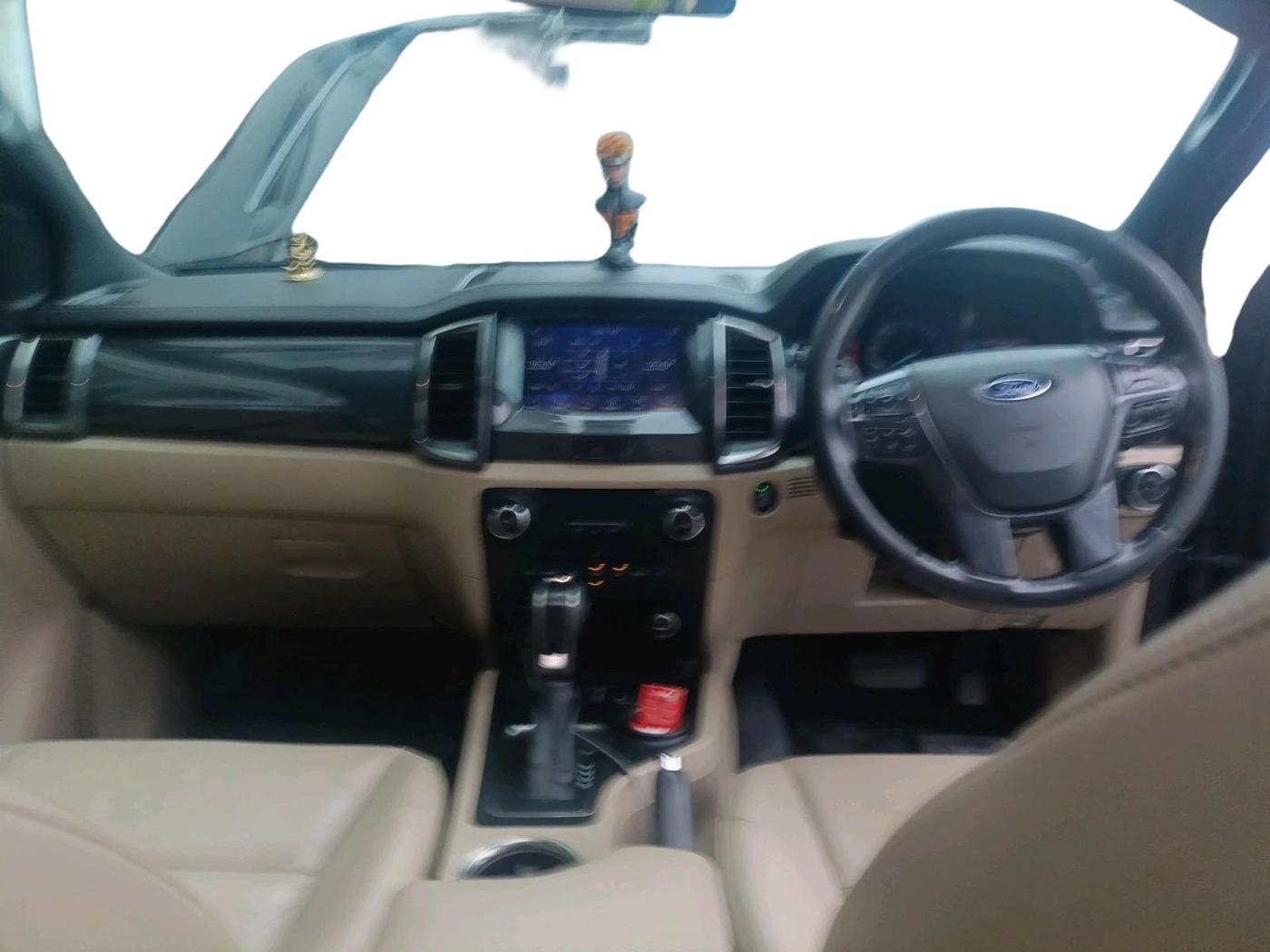 2021 Ford Endeavour TITANIUM PLUS 2.0 4X2 AT SUNROOF, Diesel, Automatic, 69,447 km, interior