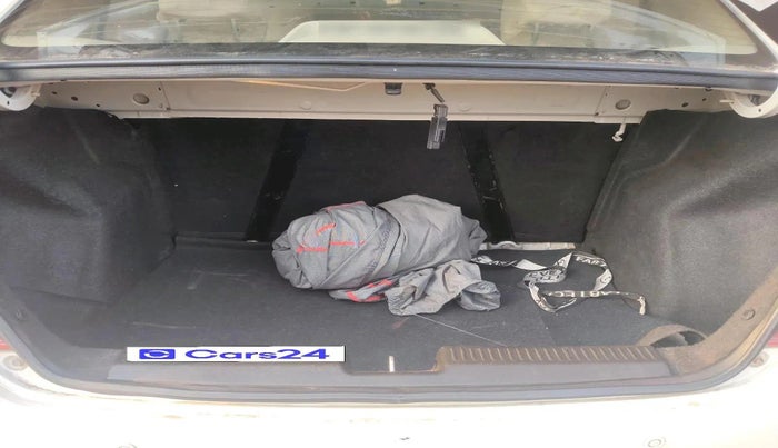 2018 Maruti Dzire ZXI, Petrol, Manual, 66,938 km, exterior