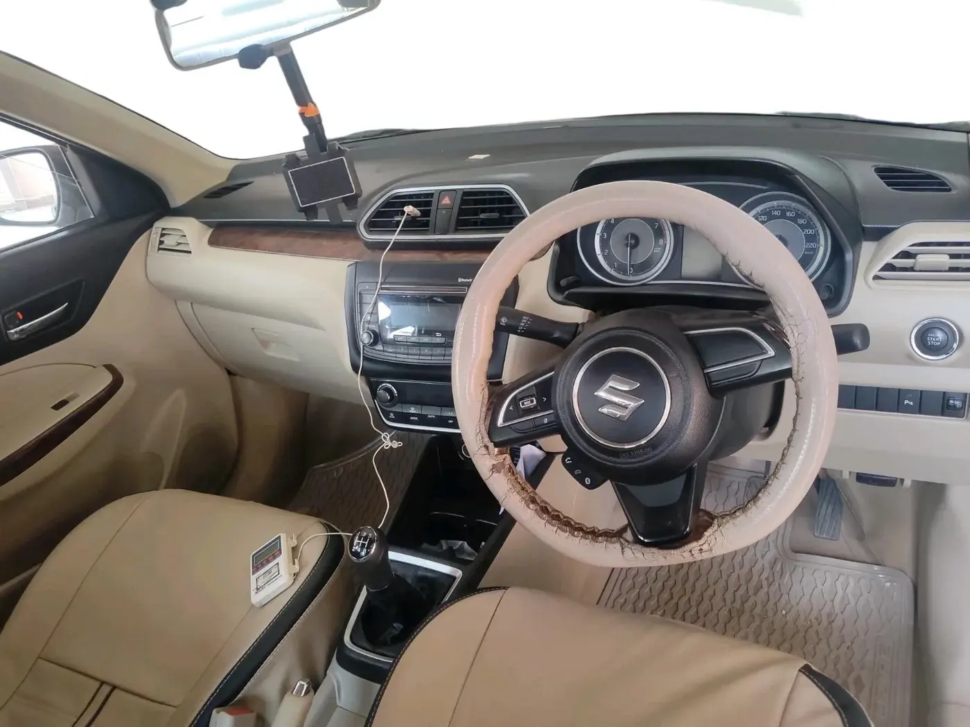 2018 Maruti Dzire ZXI, Petrol, Manual, 66,938 km, interior