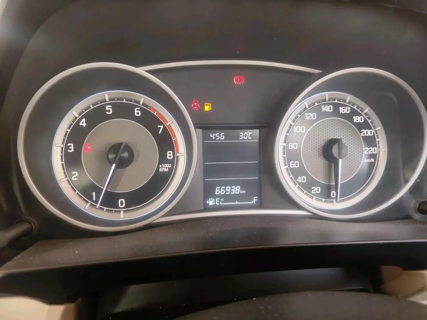 2018 Maruti Dzire ZXI, Petrol, Manual, 66,938 km, interior