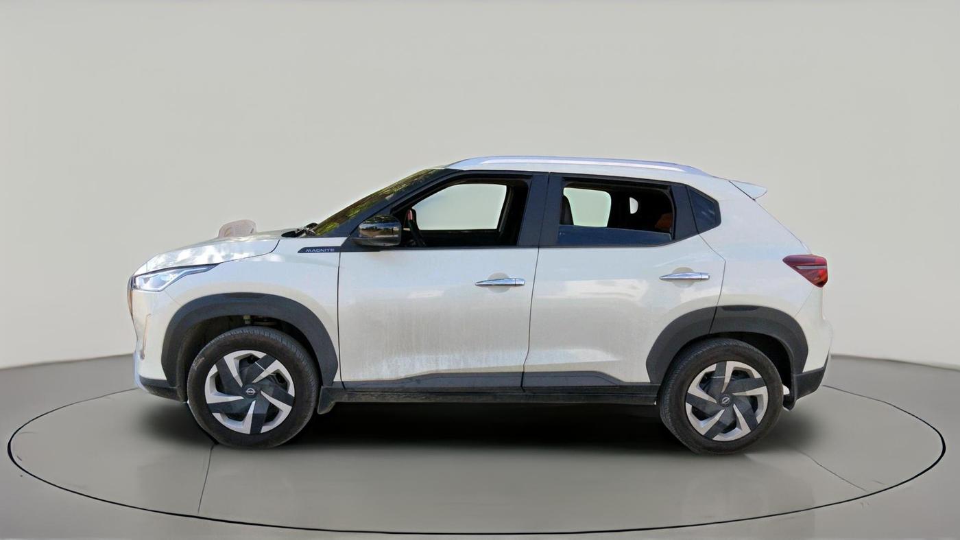 2025 Nissan MAGNITE Acenta B4D 1.0 Petrol MT, Petrol, Manual, 14,467 km, exterior