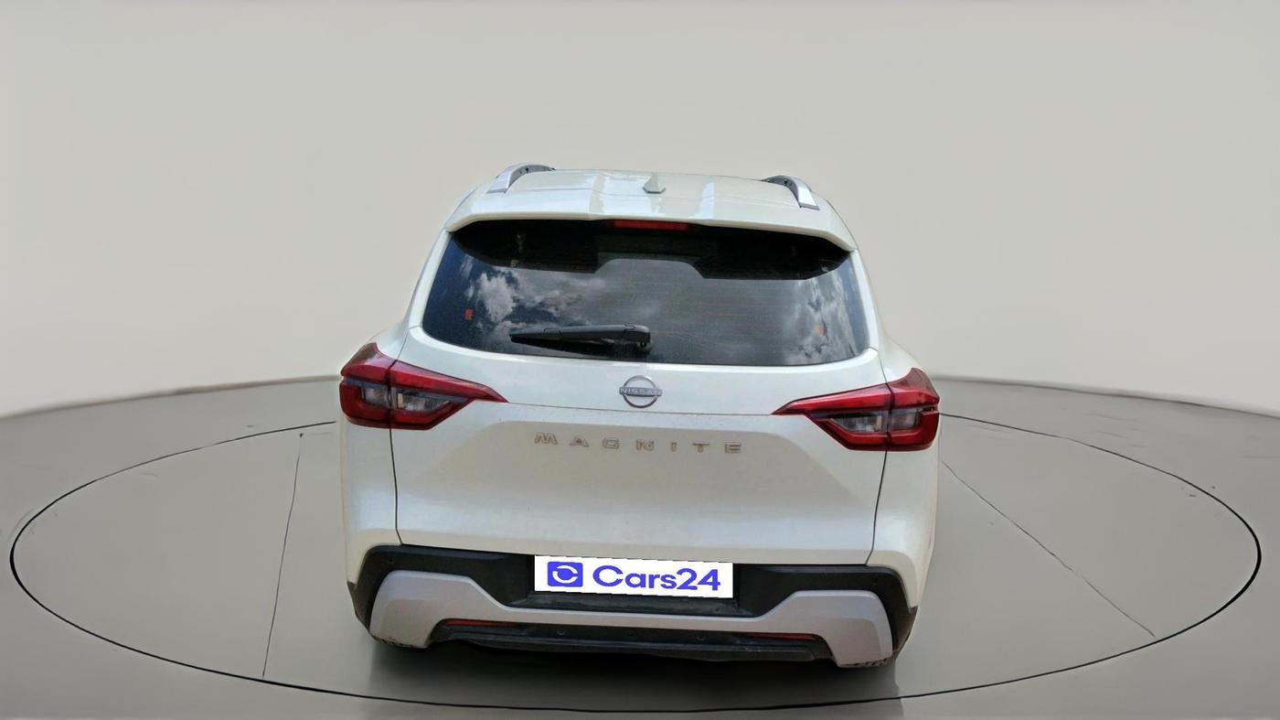 2025 Nissan MAGNITE Acenta B4D 1.0 Petrol MT, Petrol, Manual, 14,467 km, exterior