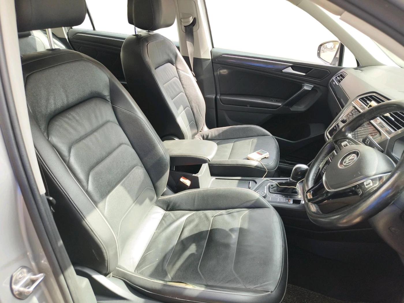 2019 Volkswagen TIGUAN HIGHLINE TDI AT, Diesel, Automatic, 1,54,095 km, interior
