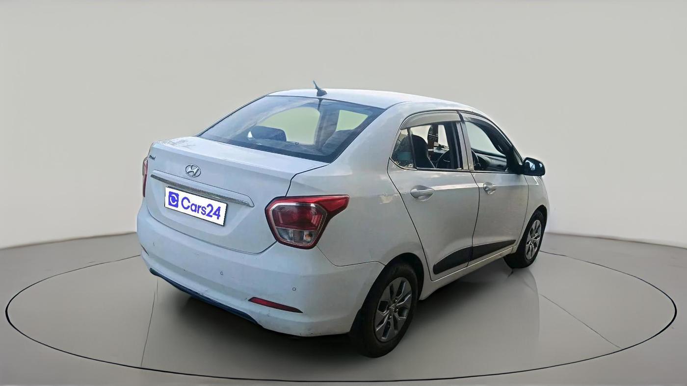 2016 Hyundai Xcent S 1.1 CRDI, Diesel, Manual, 1,04,908 km, exterior