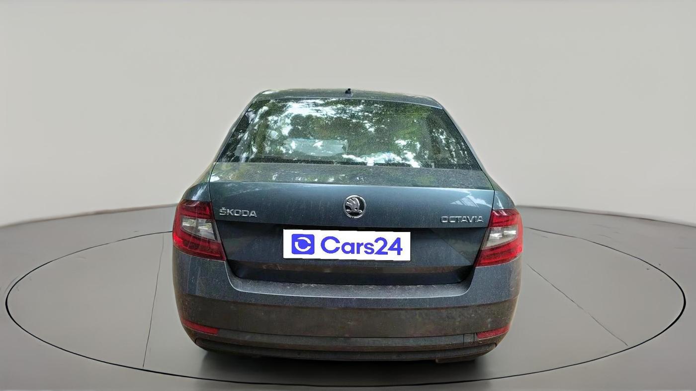 2019 Skoda Octavia 2.0 TDI L&K AT, Diesel, Automatic, 2,03,041 km, exterior
