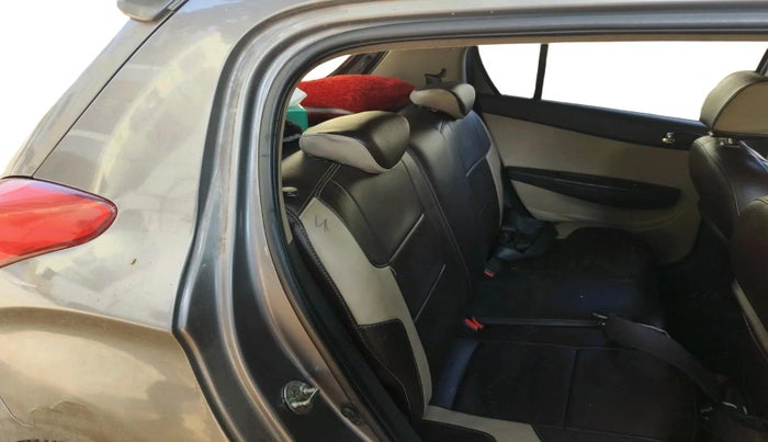 2012 Hyundai i20 SPORTZ 1.4 CRDI, Diesel, Manual, 1,39,106 km, interior