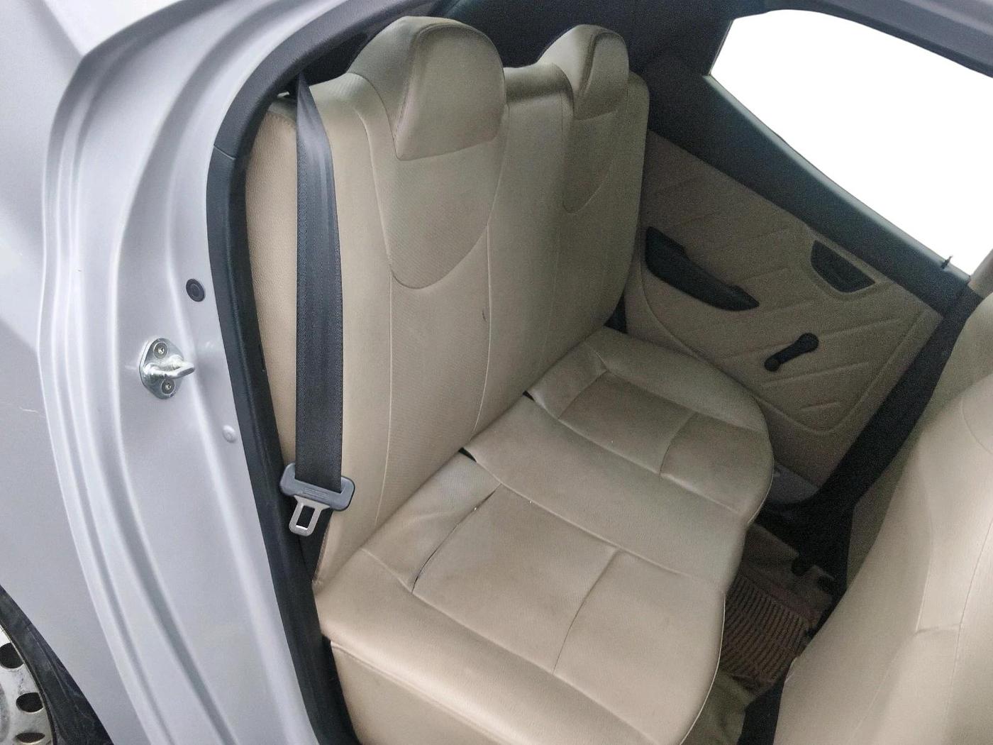 2018 Hyundai Eon ERA +, Petrol, Manual, 37,438 km, interior