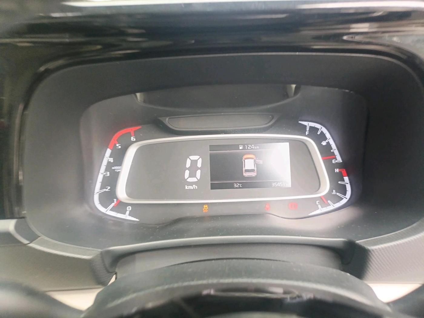 2022 KIA SONET HTX 1.5, Diesel, Manual, 35,451 km, interior