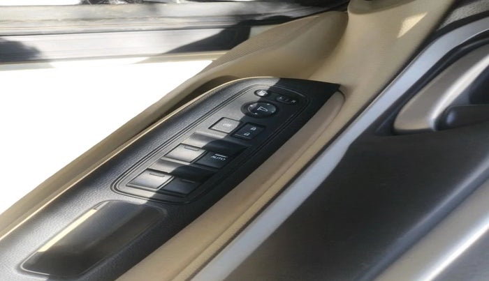 2022 Honda Amaze 1.2L I-VTEC S CVT, Petrol, Automatic, 33,560 km, interior