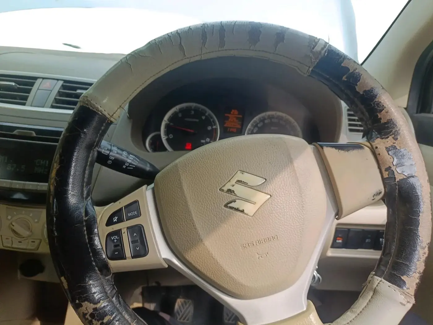 2015 Maruti Ertiga ZDI, Diesel, Manual, 2,50,944 km, interior