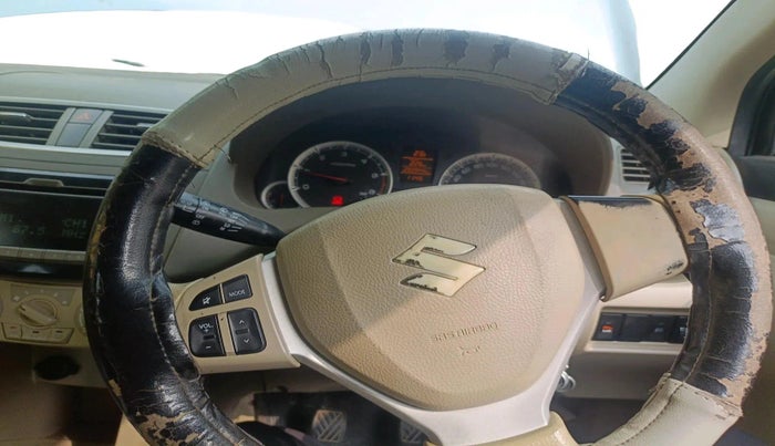2015 Maruti Ertiga ZDI, Diesel, Manual, 2,50,944 km, interior