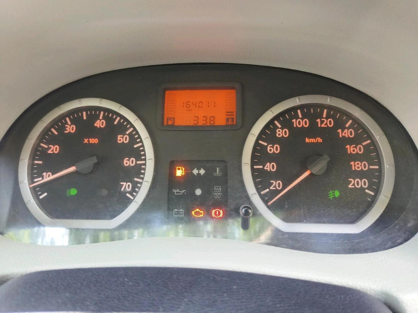 2013 Mahindra Verito Vibe CS 1.5 D6, Diesel, Manual, 1,64,059 km, interior