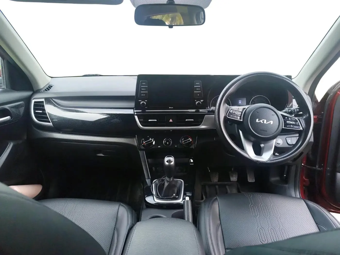 2022 KIA SELTOS HTK PLUS 1.5, Petrol, Manual, 35,600 km, interior