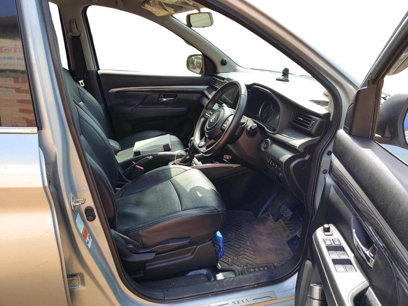2022 Maruti XL6 ALPHA AT, Petrol, Automatic, 48,824 km, interior