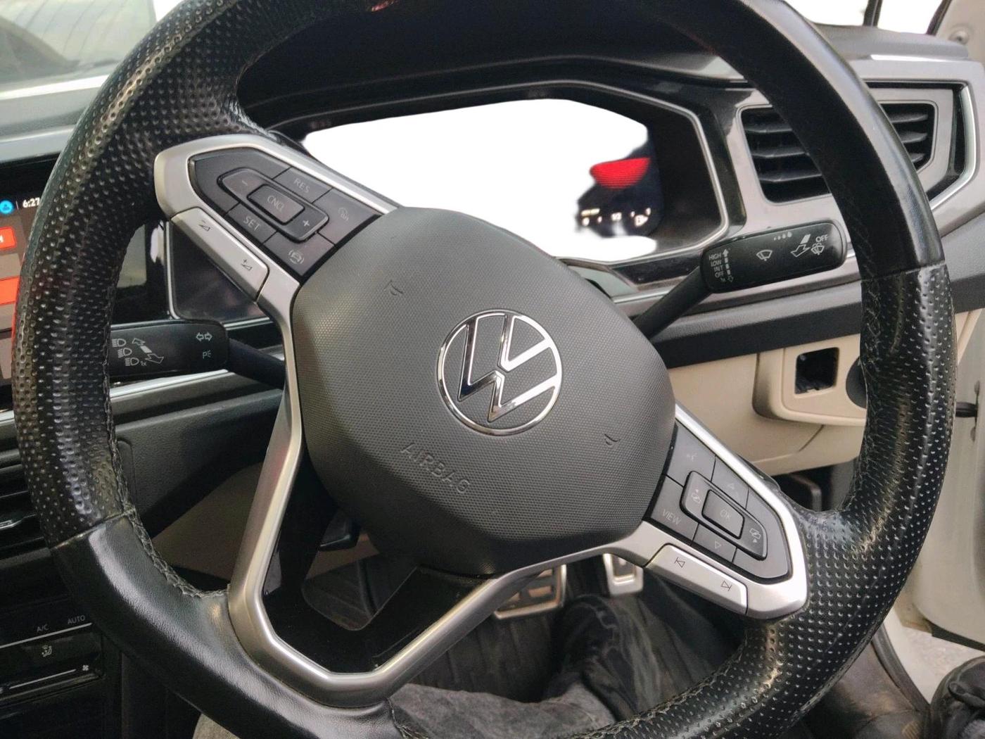 2022 Volkswagen VIRTUS GT PLUS TSI 1.5 EVO DSG, Petrol, Automatic, 52,026 km, interior