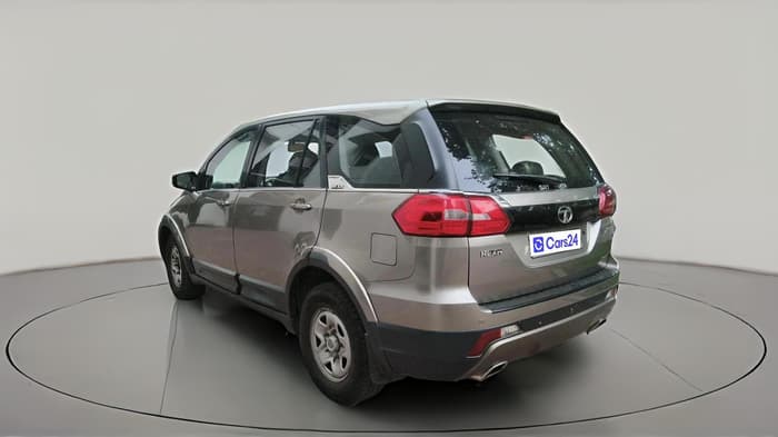 2017 Tata Hexa XMA 4X2 7 STR, Diesel, Automatic, 2,16,313 km, exterior