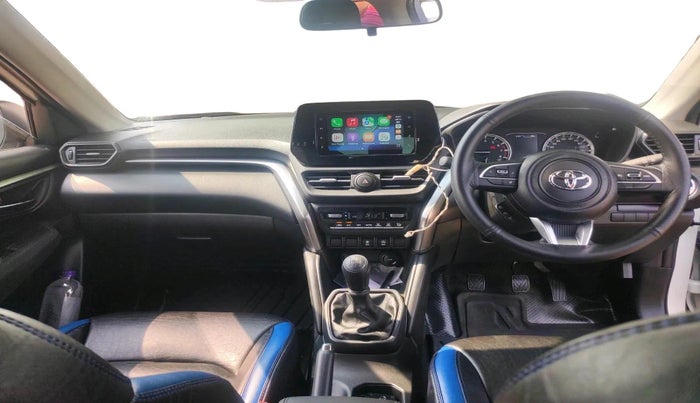 2025 Toyota URBAN CRUISER HYRYDER S NEO DRIVE, Petrol, Manual, 4,092 km, interior