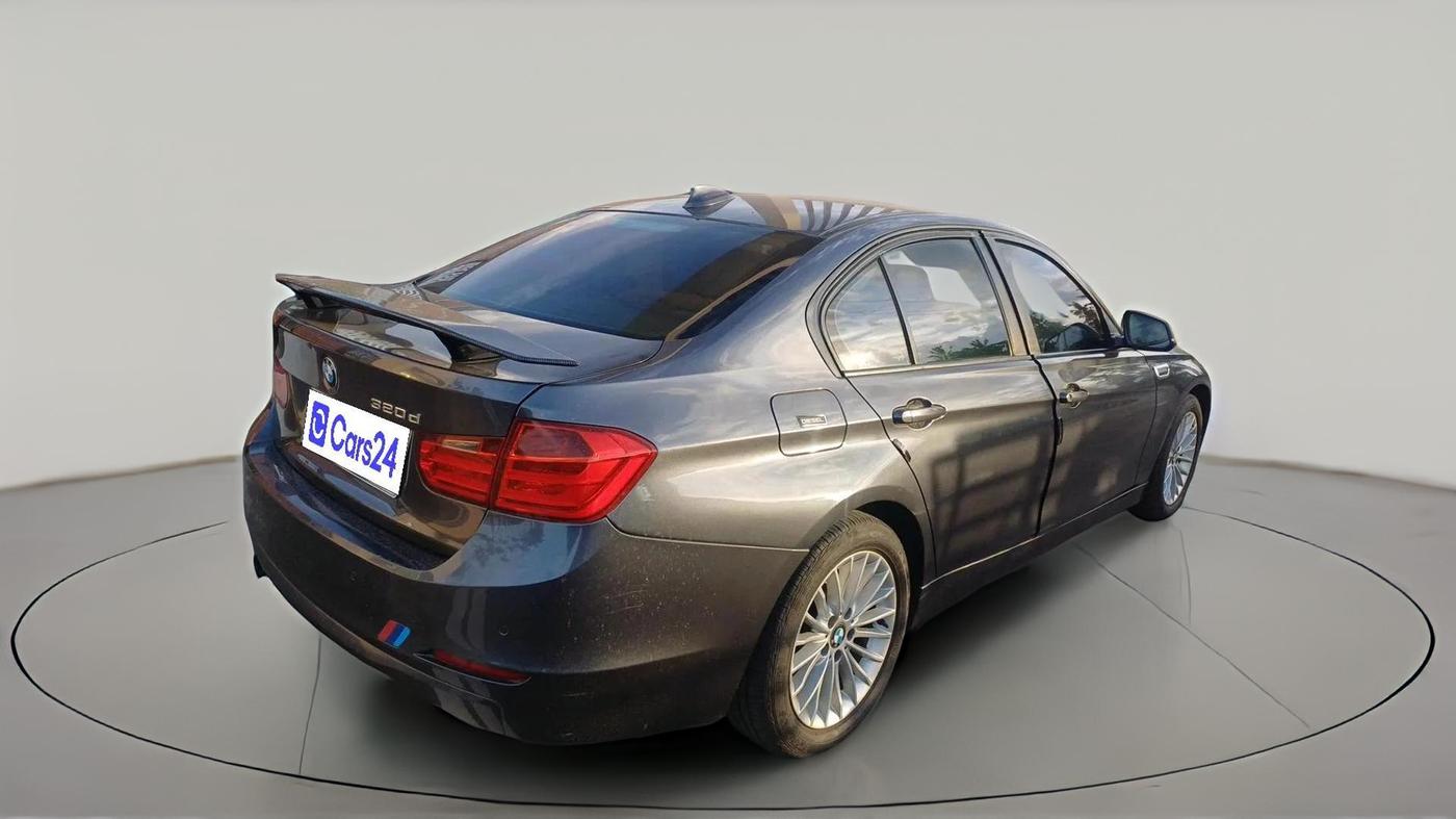 2013 BMW 3 Series 320d, Diesel, Automatic, 1,37,278 km, exterior