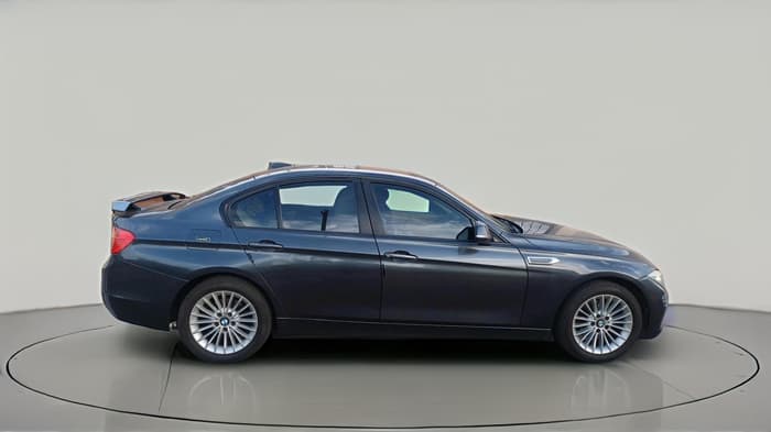 2013 BMW 3 Series 320d, Diesel, Automatic, 1,37,278 km, exterior