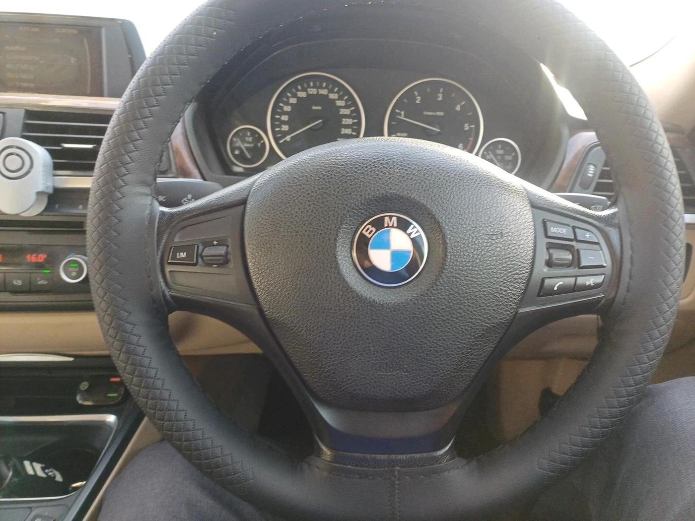 2013 BMW 3 Series 320d, Diesel, Automatic, 1,37,278 km, interior