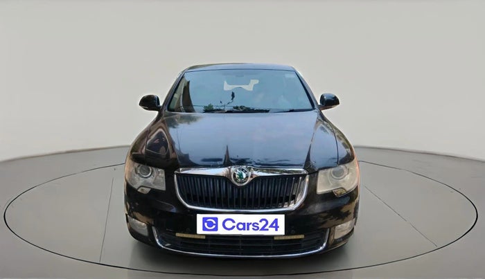2011 Skoda Superb ELEGANCE 2.0 TDI CR AT, Diesel, Automatic, 1,57,279 km, exterior