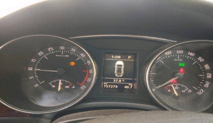 2011 Skoda Superb ELEGANCE 2.0 TDI CR AT, Diesel, Automatic, 1,57,279 km, interior