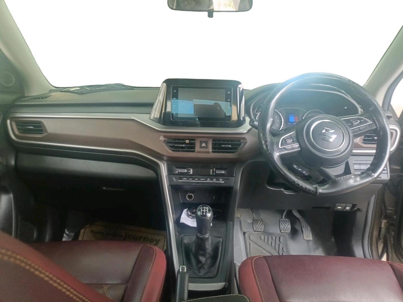 2023 Maruti BREZZA ZXI S-CNG, CNG, Manual, 44,566 km, interior