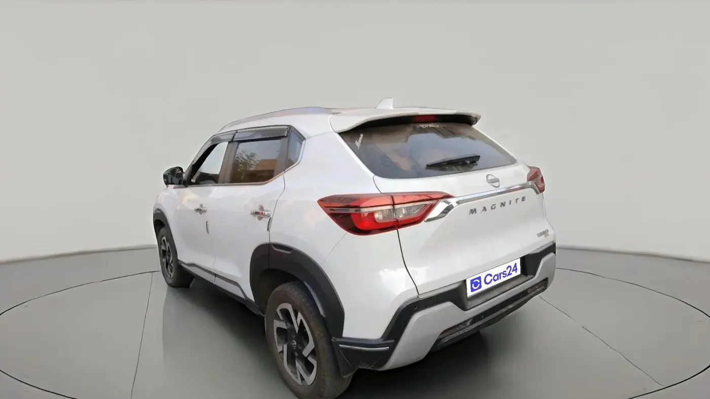 2024 Nissan MAGNITE XV Premium AMT, Petrol, Automatic, 23,523 km, exterior