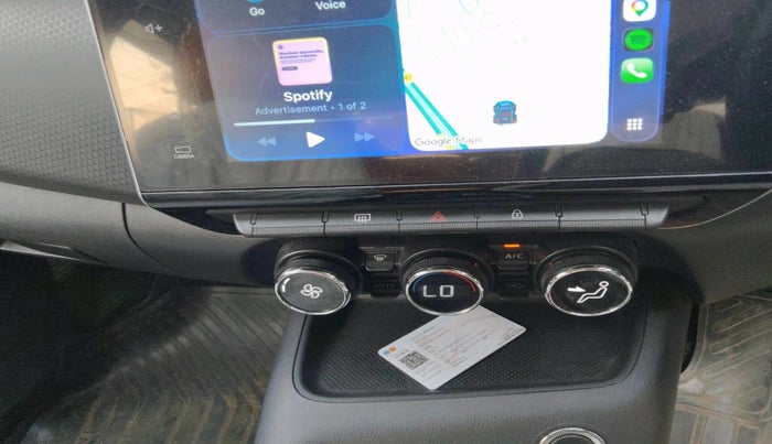 2024 Nissan MAGNITE XV Premium AMT, Petrol, Automatic, 23,523 km, interior