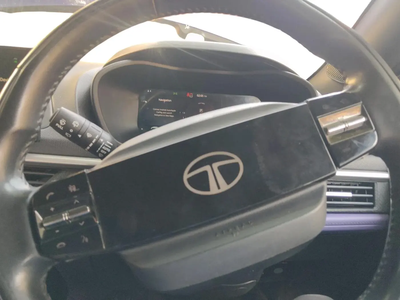 2023 Tata NEXON FEARLESS PURPLE + SUNROOF DCA DUAL TONE 1.2 PETROL, Petrol, Automatic, 50,450 km, interior