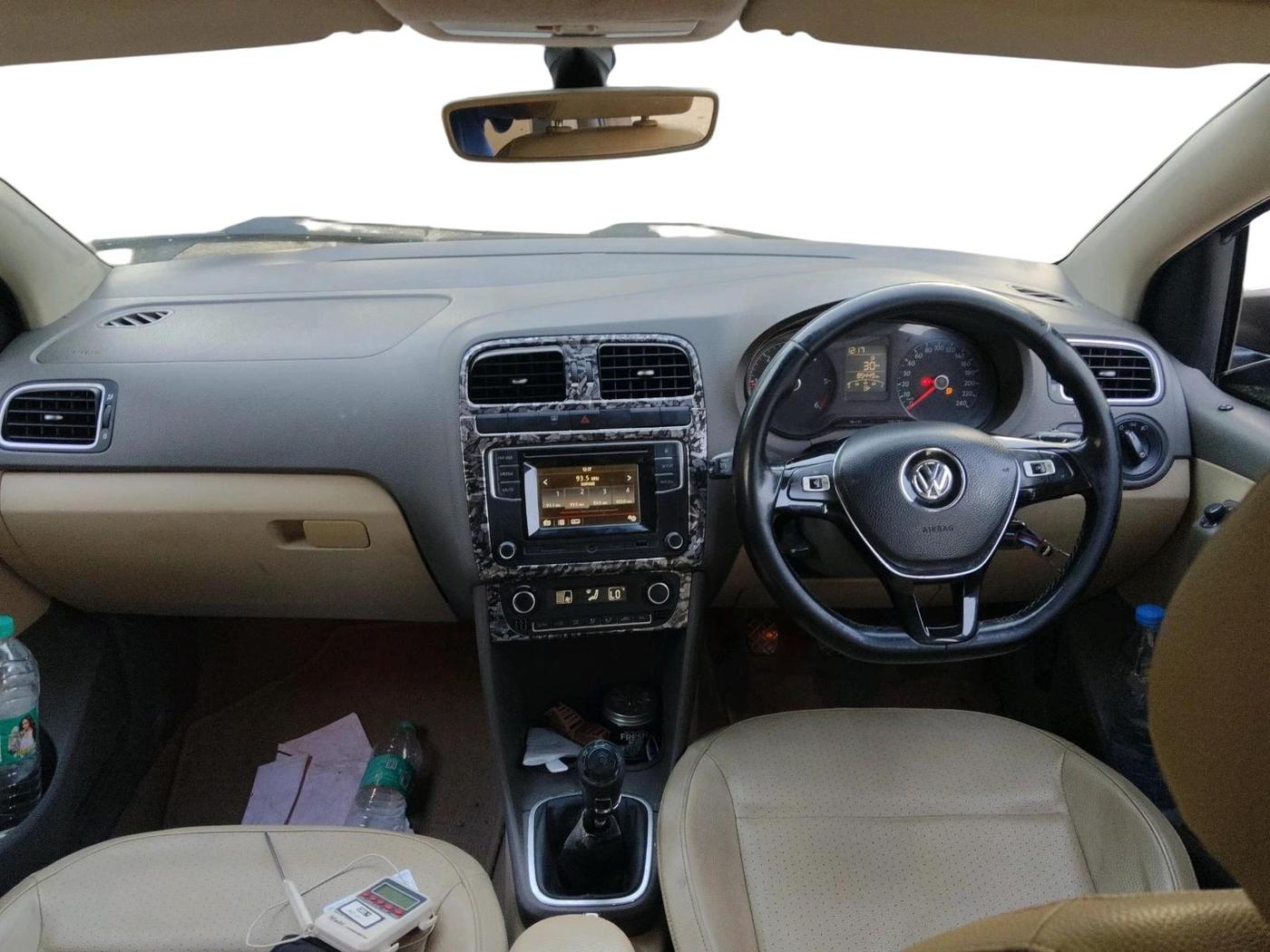 2016 Volkswagen Vento HIGHLINE DIESEL 1.5, Diesel, Manual, 85,449 km, interior