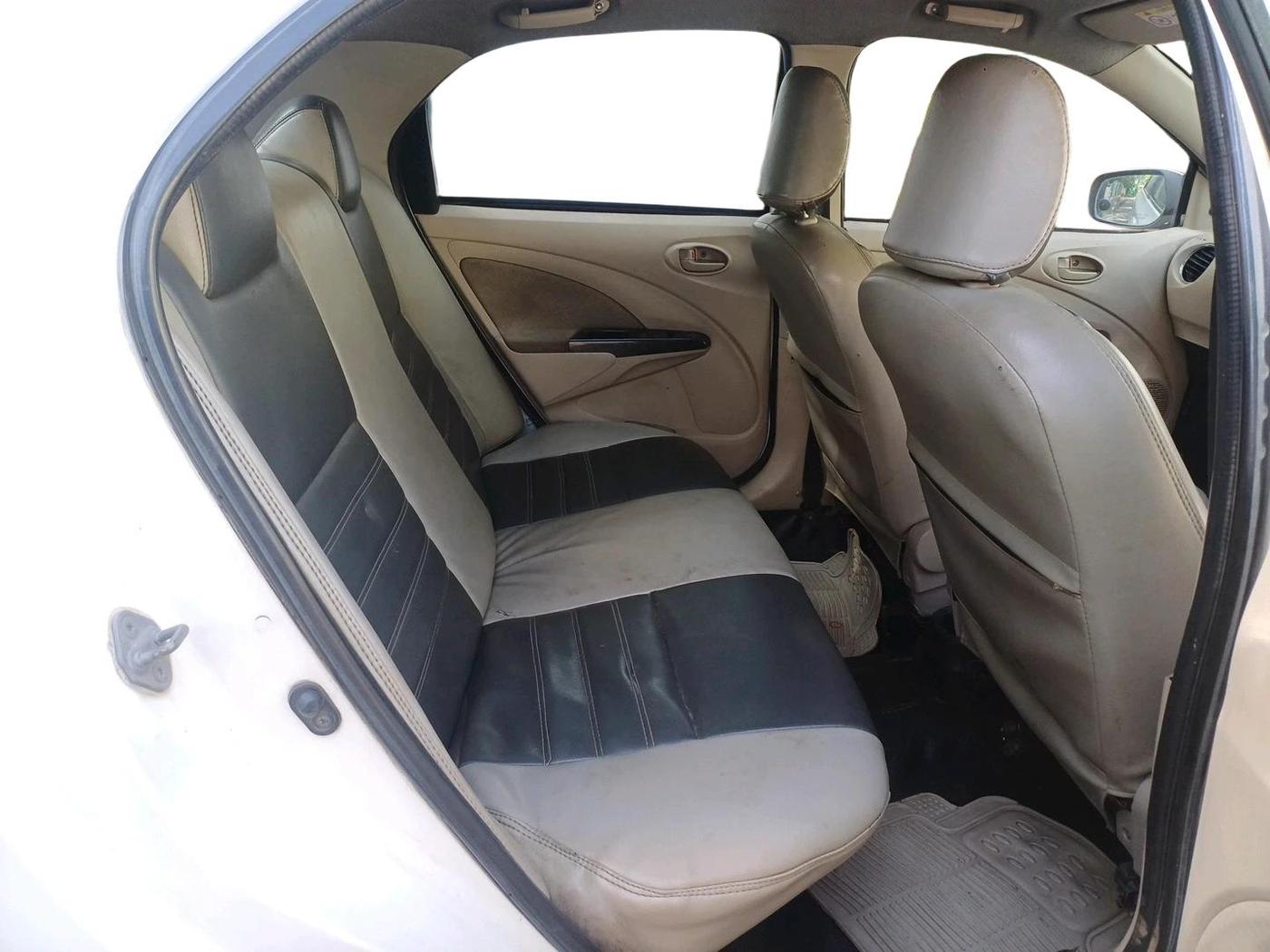 2012 Toyota Etios GD, Diesel, Manual, 2,48,953 km, interior