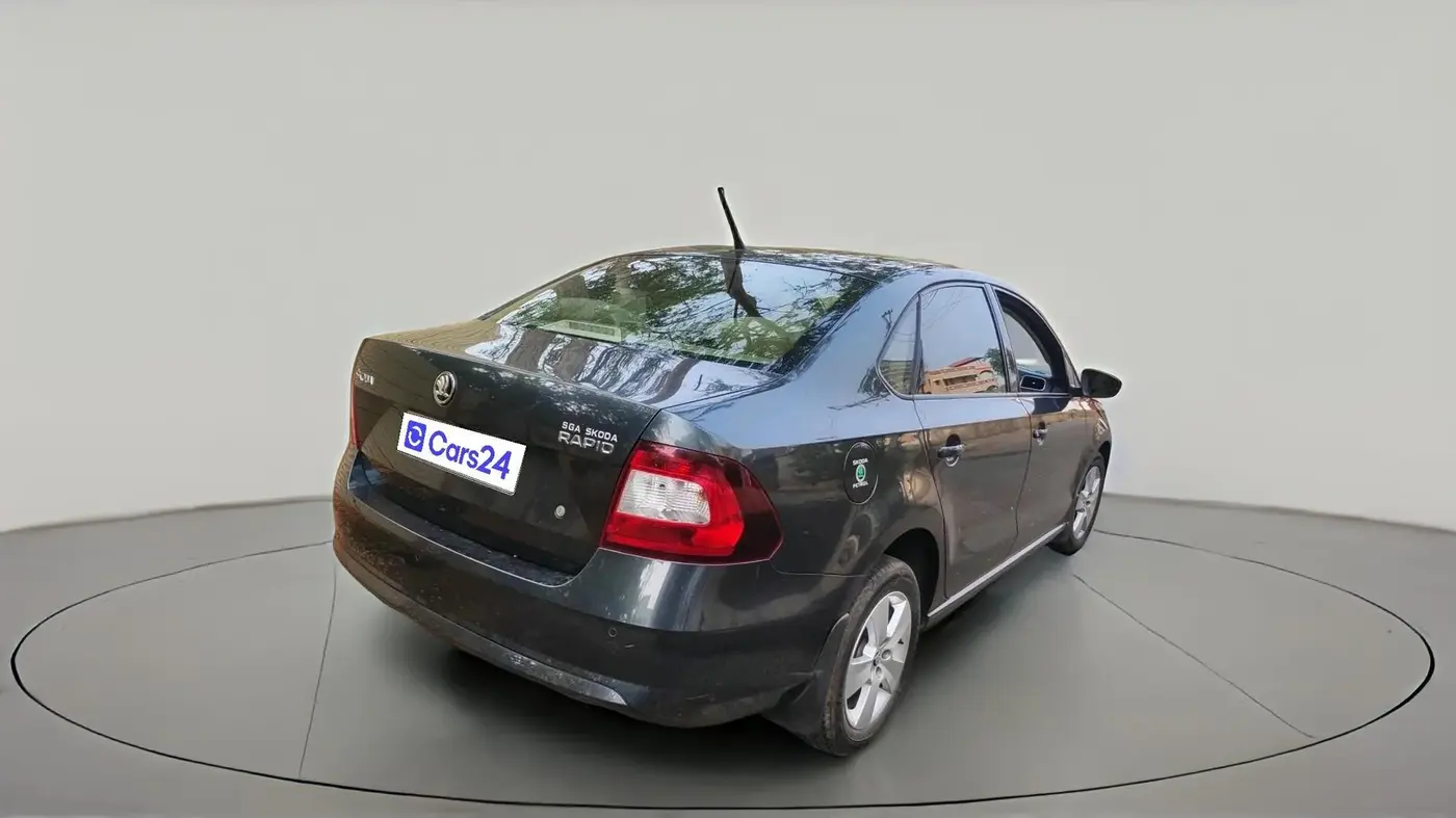 2020 Skoda Rapid AMBITION AT TSI, Petrol, Automatic, 39,091 km, exterior