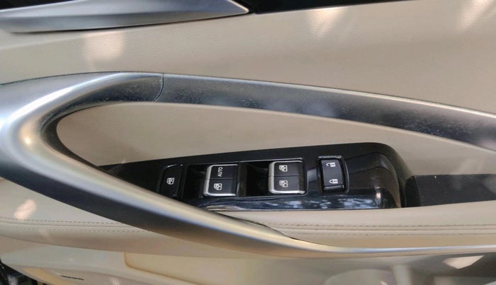 2021 MG HECTOR SHARP 1.5 DCT PETROL, Petrol, Automatic, 32,361 km, interior