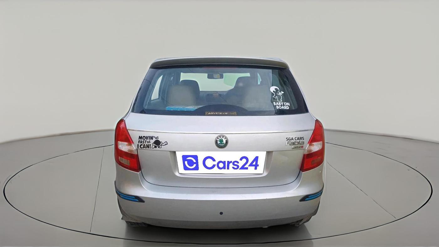 2011 Skoda Fabia ELEGANCE 1.2 TDI, Diesel, Manual, 1,60,182 km, exterior