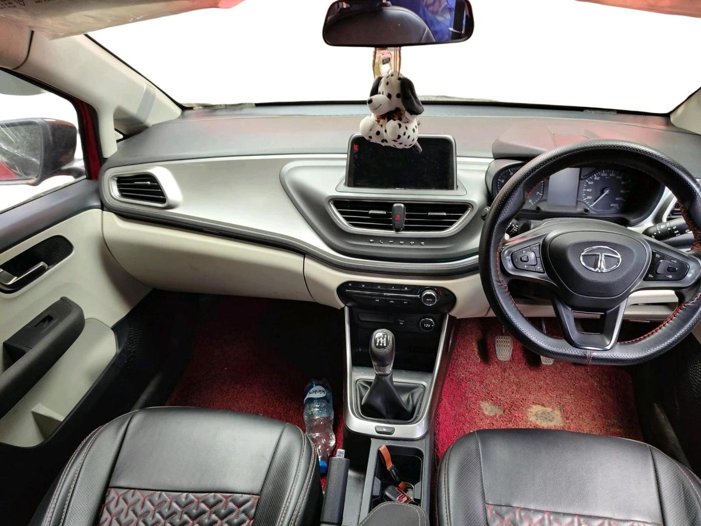 2022 Tata ALTROZ XZ PETROL, Petrol, Manual, 59,302 km, interior