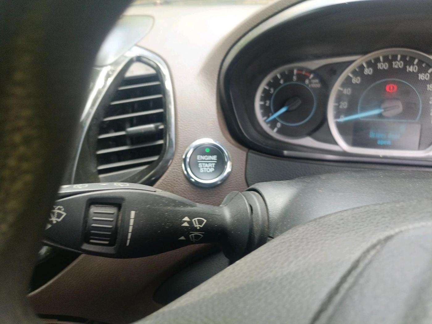 2018 Ford FREESTYLE TITANIUM 1.5 DIESEL, Diesel, Manual, 75,897 km, interior