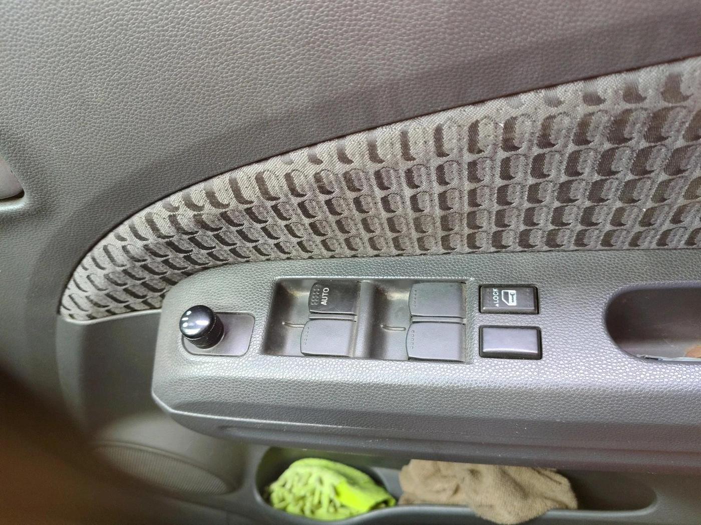 2013 Maruti Ritz ZXI, Petrol, Manual, 1,47,552 km, interior