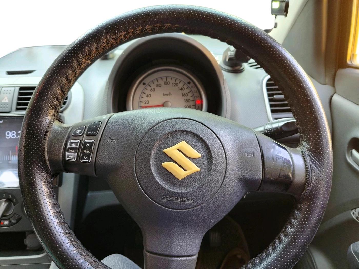 2013 Maruti Ritz ZXI, Petrol, Manual, 1,47,552 km, interior
