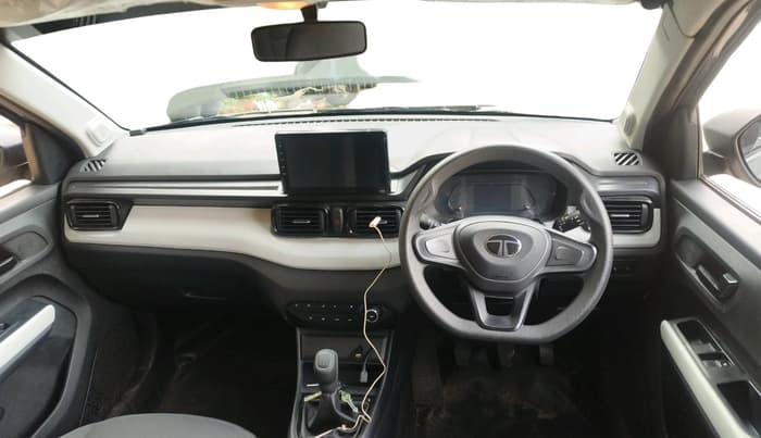 2024 Tata PUNCH PURE MT, Petrol, Manual, 22,092 km, interior