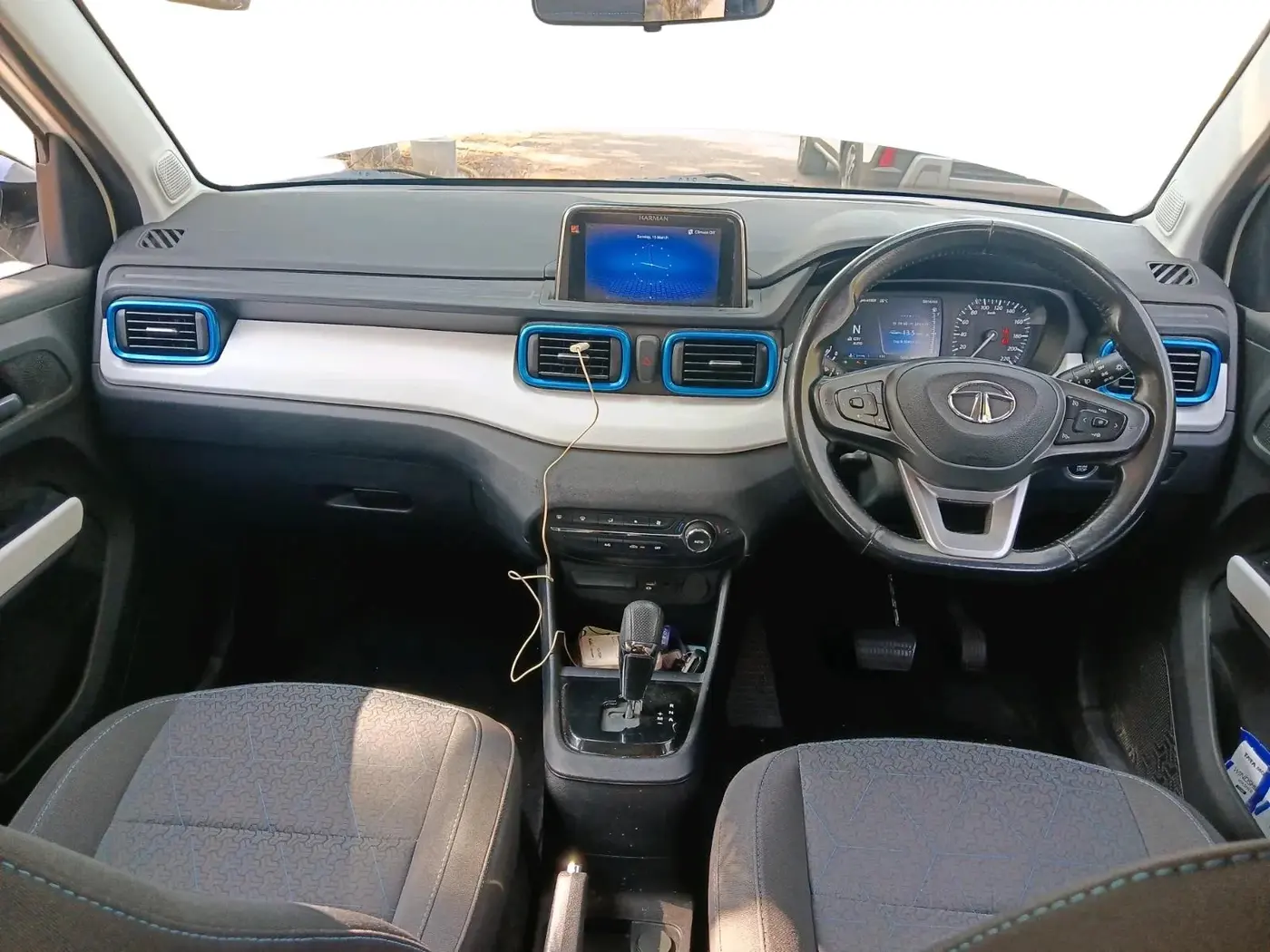 2021 Tata PUNCH CREATIVE  AMT, Petrol, Automatic, 44,746 km, interior