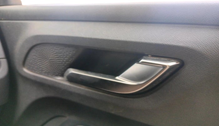 2021 Tata PUNCH CREATIVE  AMT, Petrol, Automatic, 44,746 km, interior