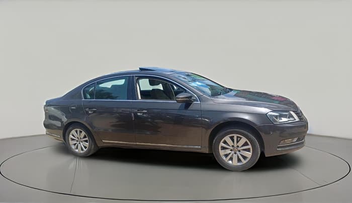 2011 Volkswagen Passat COMFORTLINE DSG, Diesel, Automatic, 1,15,635 km, exterior